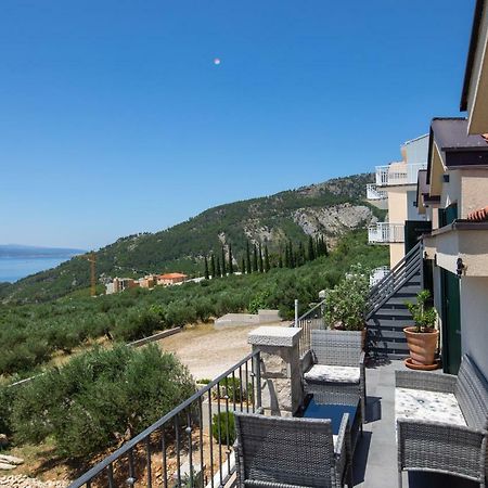 Apartments Denis Makarska Eksteriør billede