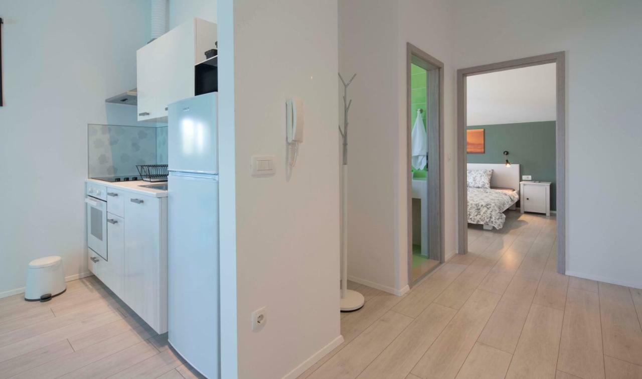 Apartments Denis Makarska Eksteriør billede